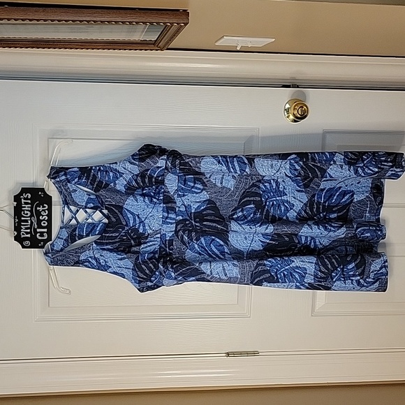 ZeroXposur Dresses Zeroxposur Athletic Dress Xl Blue Tropical